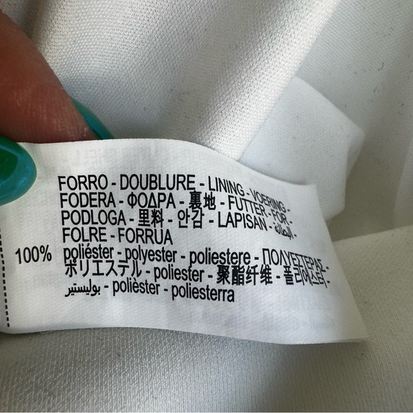 Zara White Square Neck Tank Top structured silhouette - Picture 11 of 11